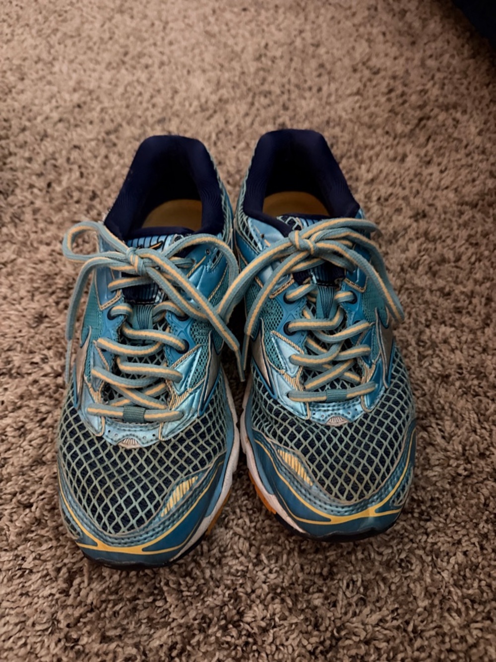 Mizuno Kid’s Teal and Navy Running Sneakers